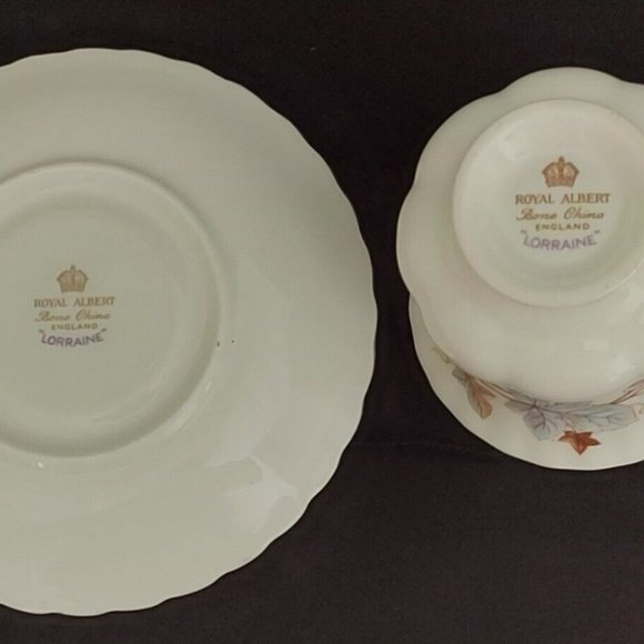 Royal Albert Lorraine Porcelain Demitasse Cup Saucer England Vintage - Picture 3 of 4